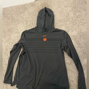 Light weight long sleeve Clemson shirt